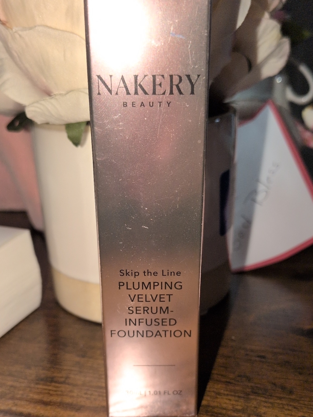 NAKERY BEAUTY Plumping Velvet Serum-Infused Foundation —